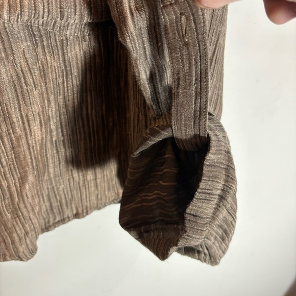 CHICO’S DESIGN Sz 3 Silk Linen Blend Roll Sleeve Tabs Cropped  Button Up Blouse - Picture 7 of 9